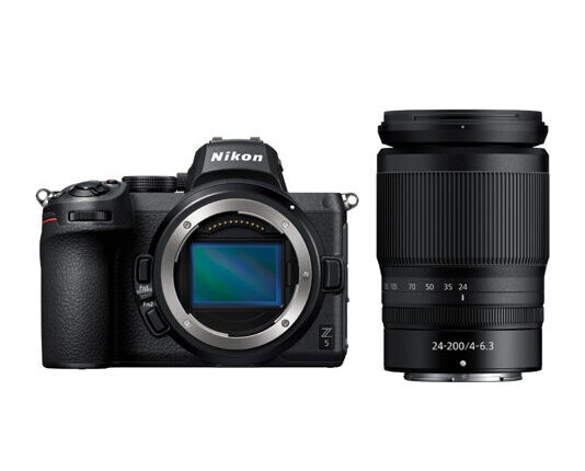 Nikon Z5 24-200mm F4-6.3 VR - 3 Jahre CH Garantie inkl. Nikon Sofort-Rabatt